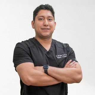 Fotografía de Dr. Luis Martín Tarelo López, Traumatólogo en General Escobedo, Nuevo Leon