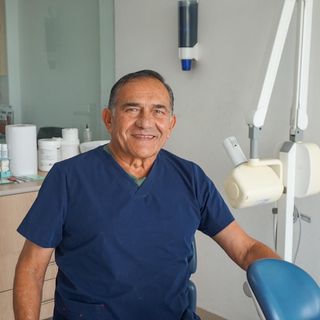 Fotografía de Dr. Juan Martínez Salcido, Dentista - Odontólogo en Metepec, Estado de Mexico