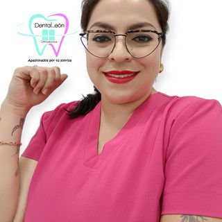 Fotografía de Dra. Claudia Alejandra Álvarez Leon, Dentista - Odontólogo en Cuauhtemoc, Ciudad de Mexico