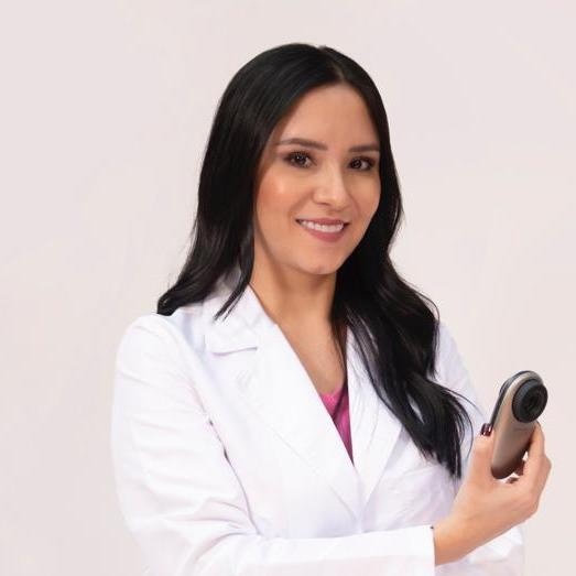 Fotografía de Dra. Belén Suárez Frías, Dermatólogo en Miguel Hidalgo, Ciudad de Mexico