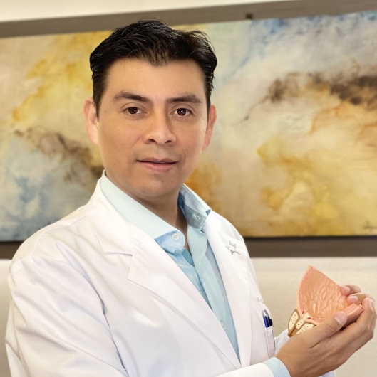 Fotografía de Dr. Alberto González Gómez, Urólogo en Querétaro, Queretaro