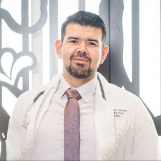Fotografía de Dr. Alberto Quintero Palazuelos, Cirujano general en Mexicali, Baja California