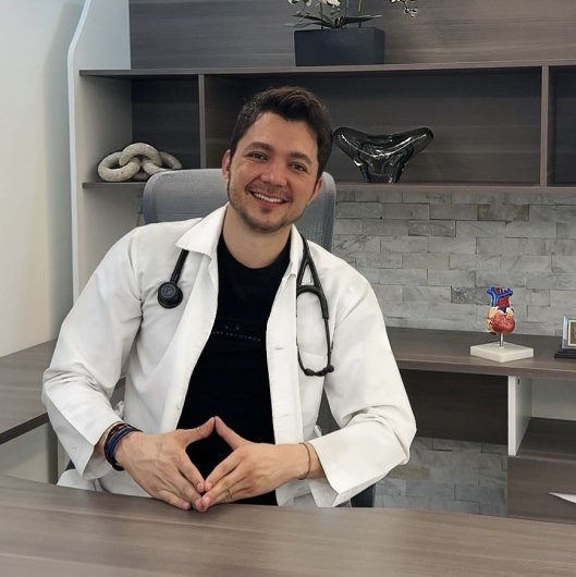 Fotografía de Dr. Marco Villalobos, Médico general en Pachuca de Soto, Hidalgo