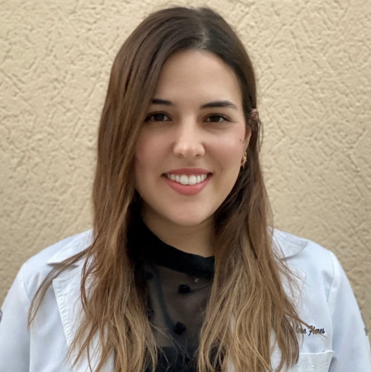 Fotografía de Dra. Mariana Ochoa Flores, Internista en Monterrey, Nuevo Leon