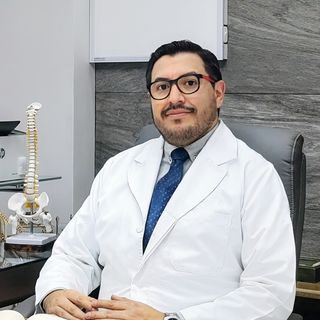Fotografía de Dr. Eugenio Arturo Jaime León, Ortopedista en Toluca, Estado de Mexico