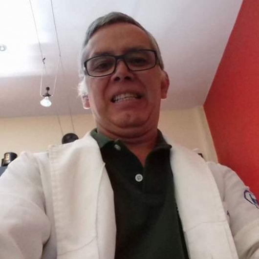Fotografía de Dr. Victor Manuel López Velarde Herrera, Oftalmólogo en Oaxaca de Juárez, Oaxaca