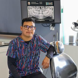 Fotografía de Dr. Saúl Martínez González, Dentista - Odontólogo en San Andres Cholula, Puebla
