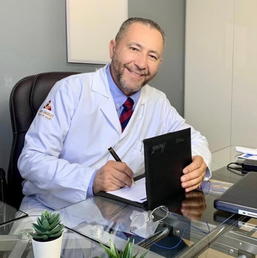 Fotografía de Dr. Alfonso Valdés Domínguez, Ginecólogo en Xalapa, Veracruz