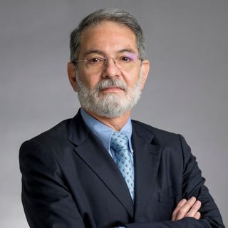 Fotografía de Dr. Rafael Olvera Ruiz, Cardiólogo en Guadalajara, Jalisco