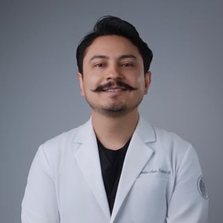 Fotografía de Dr. Raymundo Moisés González Avalos, Urólogo en Tlalnepantla de Baz, Estado de Mexico