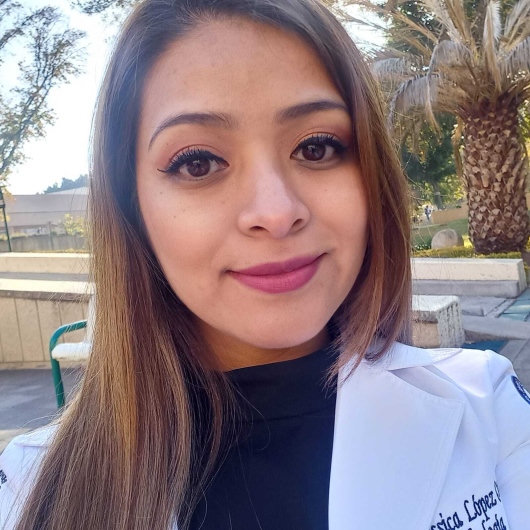 Fotografía de Dra. Yessica López Cabrera, Nefrólogo en Naucalpan de Juarez, Estado de Mexico