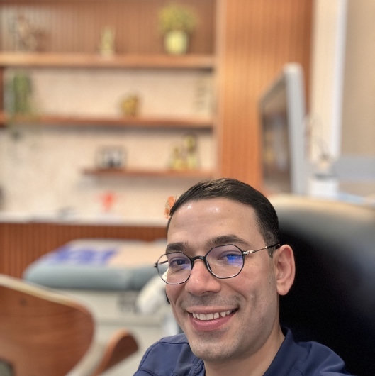 Fotografía de Dr. Natzul Aguirre Villanueva, Ginecólogo en Tepic, Nayarit