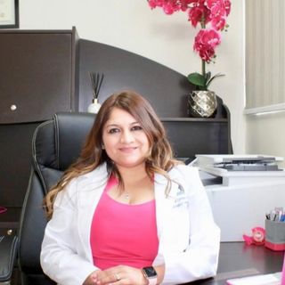 Fotografía de Dra. Martha Cervantes Flores, Ginecólogo en Monterrey, Nuevo Leon