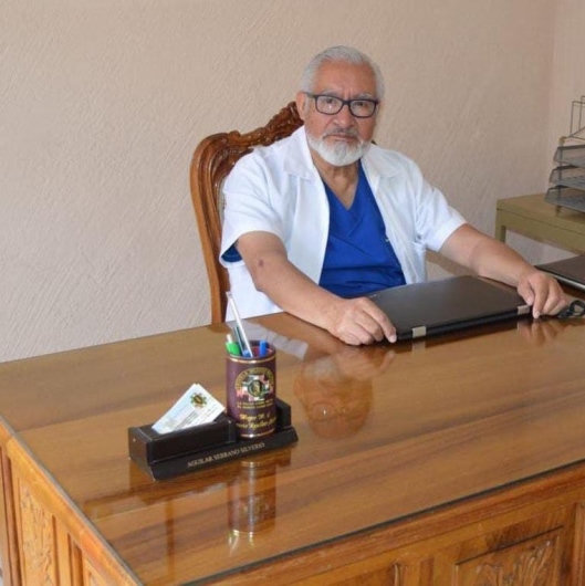 Fotografía de Dr. Silverio Aguilar Serrano, Urólogo en Irapuato, Guanajuato