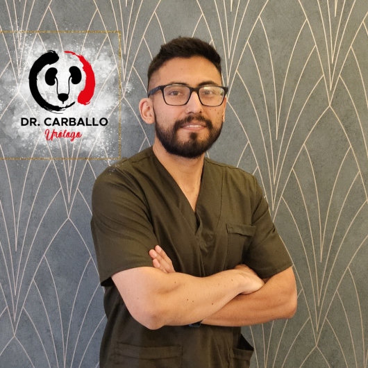 Fotografía de Dr. Nestor Damian Carballo Mendez, Urólogo en General Escobedo, Nuevo Leon