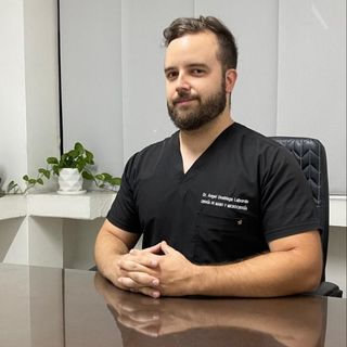 Fotografía de Dr. Angel Usabiaga Laborde, Ortopedista en Celaya, Guanajuato