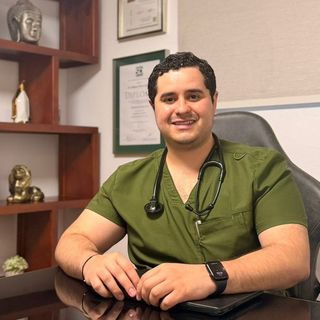 Fotografía de Dr. Jeshua Altuve Quiroz, Internista en Cuauhtémoc, Ciudad de Mexico