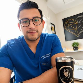 Fotografía de Dr. Eric M. Ortega Berumen, Cardiólogo en Monterrey, Nuevo Leon