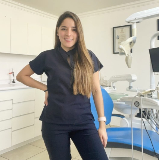 Fotografía de Dra. Fernanda Del Rio Valadez, Dentista - Odontólogo en Celaya, Guanajuato