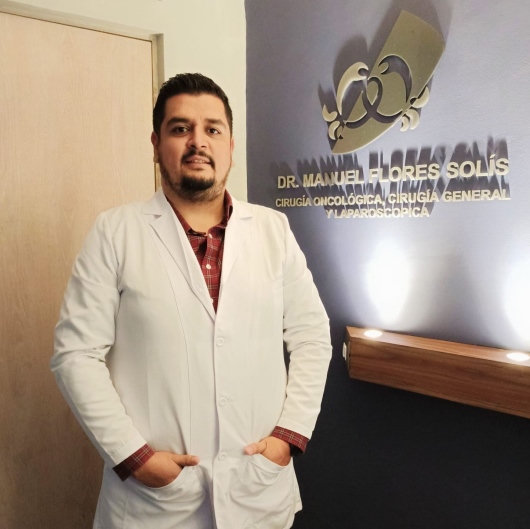 Fotografía de Dr. Manuel Jesús Flores Solís, Cirujano general en San Juan del Rio, Queretaro