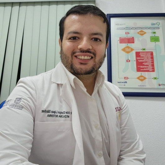Fotografía de Dr. Victor Enrique López Sánchez, Internista en Tepic, Nayarit