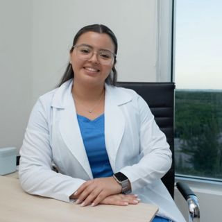Fotografía de Dra. Jocelyn De La Cruz Olivera Lorenzo, Médico general en Benito Juarez, Quintana Roo