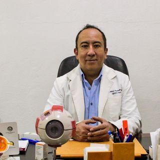 Fotografía de Dr. Arturo Navarrete Reyes, Oftalmólogo en Miguel Hidalgo, Ciudad de Mexico