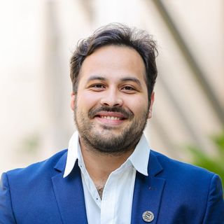 Fotografía de Dr. Adrian Esquivel Macias, Médico general en San Pedro Garza Garcia, Nuevo Leon