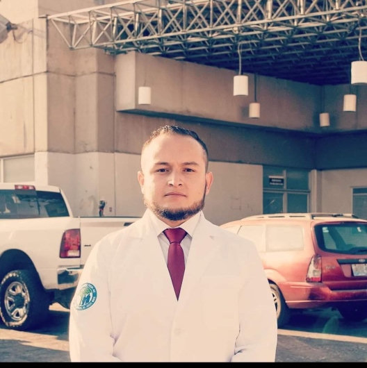 Fotografía de Dr. Alvaro Navarro Caldera, Geriatra en Delicias, Chihuahua