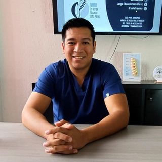 Fotografía de Dr. Jorge Eduardo Soto Pérez, Traumatólogo en Xalapa, Veracruz