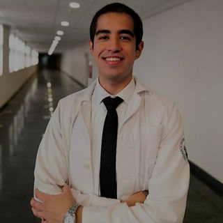 Fotografía de Dr. Carlos Adrian Velasquez Guevara, Médico general en Queretaro, Queretaro