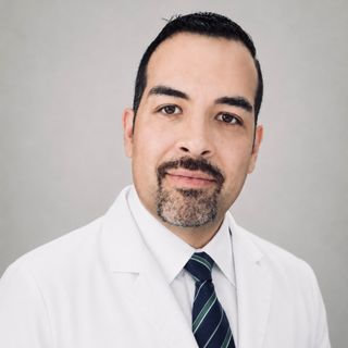 Fotografía de Dr. Noé Ayala Haro, Gastroenterólogo en Leon, Guanajuato
