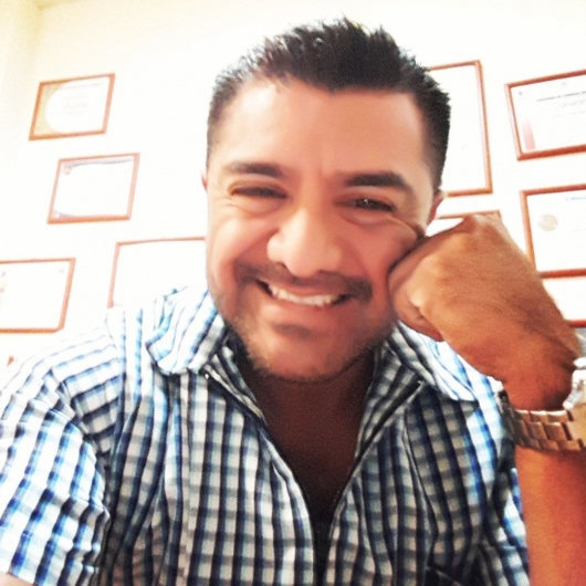 Fotografía de Dr. Fernando Macias Martinez, Gastroenterólogo en Celaya, Guanajuato