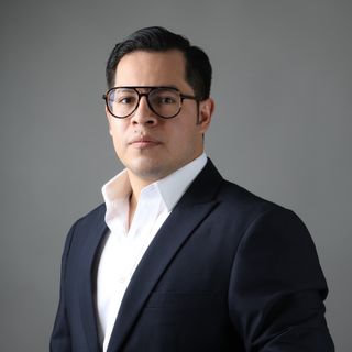 Fotografía de Dr. Jorge Antonio Guerrero Montes, Cirujano plástico en San Juan del Rio, Queretaro
