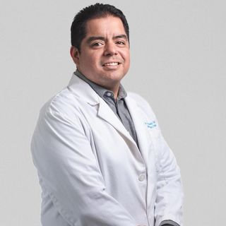 Fotografía de Dr. Manuel Alejandro Cornejo Gutiérrez, Gastroenterólogo en Monterrey, Nuevo Leon