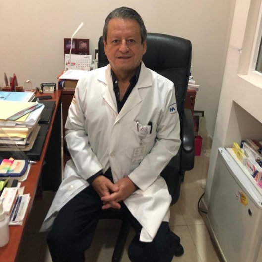 Fotografía de Dr. Fernando Benítez Obeso, Cirujano general en Xalapa, Veracruz