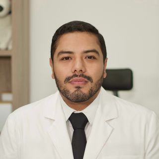Fotografía de Dr. Carlos Daniel Félix Miranda, Oftalmólogo en Merida, Yucatan