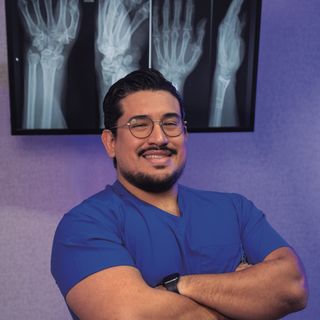 Fotografía de Dr. Roberto Muzquiz Vidales, Ortopedista en San Nicolas de los Garza, Nuevo Leon