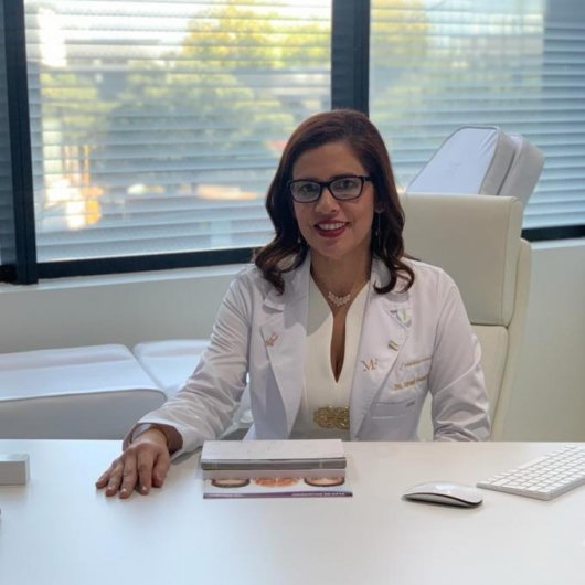 Fotografía de Dra. Mercedes Fernández Reyes, Dermatólogo en Monterrey, Nuevo Leon