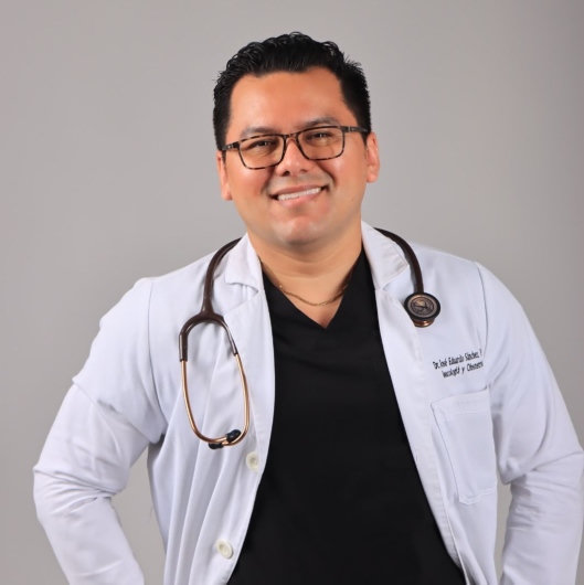 Fotografía de Dr. Jose Eduardo Sanchez Pacho, Ginecólogo en Centro, Tabasco