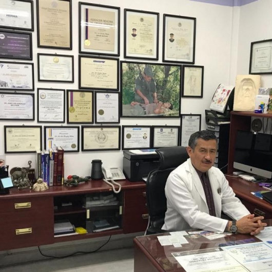 Fotografía de Dr. José Luis González Melchor, Cirujano general en Pachuca de Soto, Hidalgo