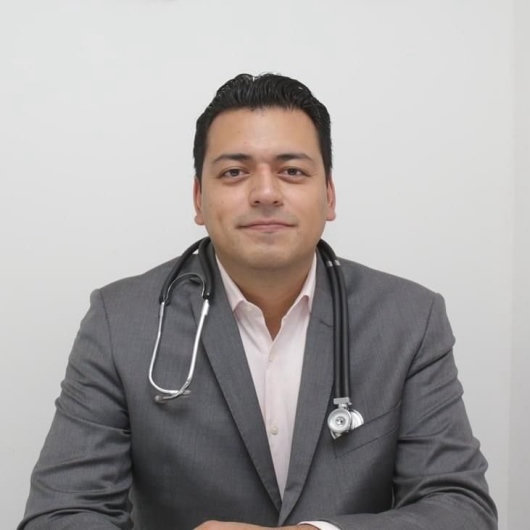 Fotografía de Dr. Héctor Hugo Escutia Cuevas, Cardiólogo en Puebla, Puebla