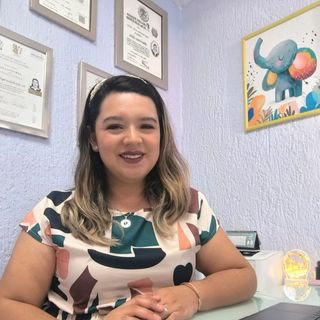 Fotografía de Dra. Sarai Estefanía Angel Espino, Pediatra en Morelia, Michoacan