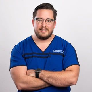 Fotografía de Dr. Aram Alarcon Valdez, Traumatólogo en Monterrey, Nuevo Leon