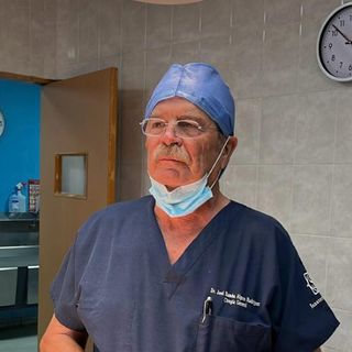 Fotografía de Dr. José Ramón Algara Rodríguez, Cirujano general en Torreon, Coahuila