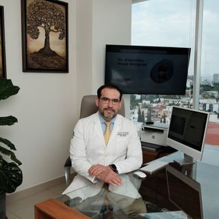 Fotografía de Dr. Alejandro Adolfo Moya Márquez, Traumatólogo en Guadalajara, Jalisco