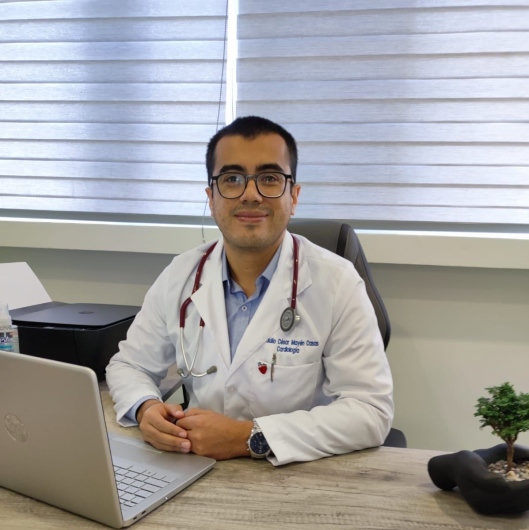 Fotografía de Dr. Julio Cesar Mayen Casas, Cardiólogo en Gustavo A. Madero, Ciudad de Mexico