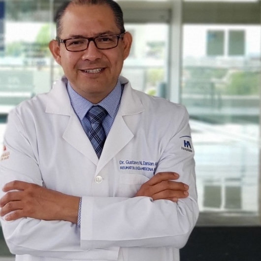 Fotografía de Dr. Gustavo Netzahualcóyotl Damian Abrego, Reumatólogo en León, Guanajuato