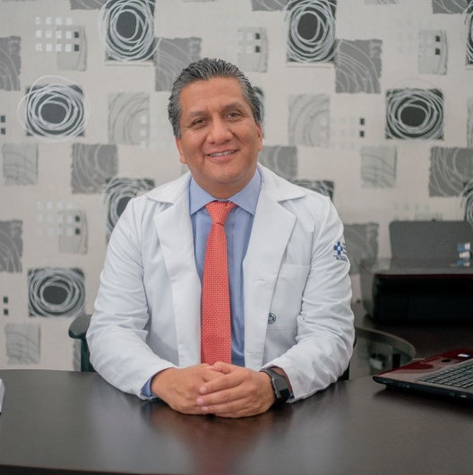 Fotografía de Dr. Néstor Cruz López, Proctólogo en Oaxaca de Juarez, Oaxaca