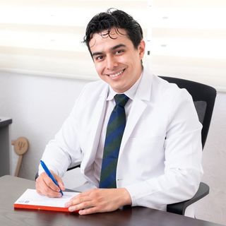 Fotografía de Dr. Maximiliano Iturbe Flores, Psiquiatra en Gustavo A. Madero, Ciudad de Mexico